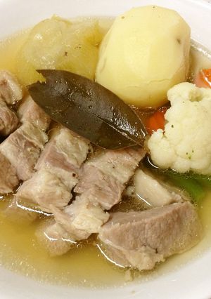 ♡豚肩ロース肉と丸々野菜のゴロゴロ煮込-レシピのメイン写真