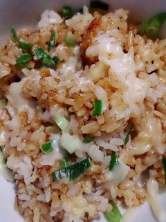おにぎり面倒だから冷やご飯焼いちゃえー-レシピのメイン写真