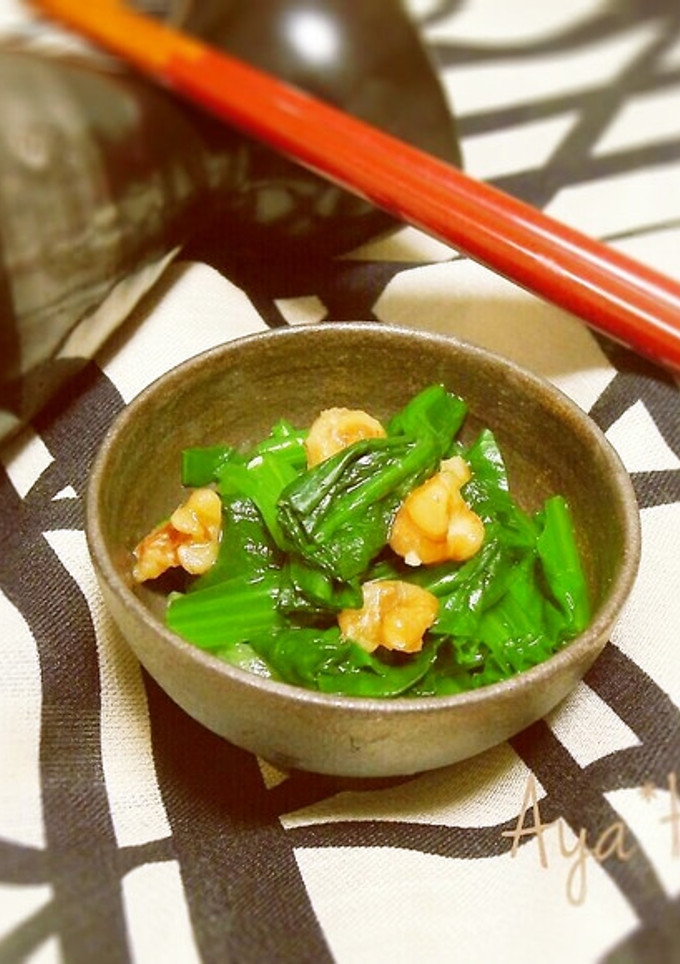 【今日の一品】ほうれん草の蜂蜜くるみ和え-レシピのメイン写真