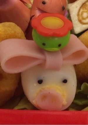 お弁当に うずら卵deリボンのぶたさん-レシピのメイン写真