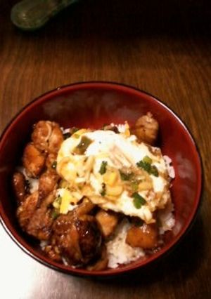 病みつき！鶏の照り玉丼！-レシピのメイン写真