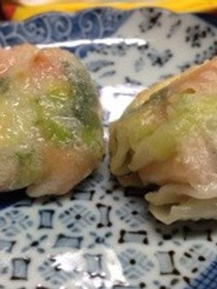 簡単♪魚肉ソーセージとチーズの包み揚げ-レシピのメイン写真