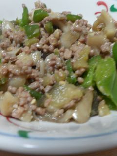 マイタケとピーマンとひき肉の味噌炒め-レシピのメイン写真