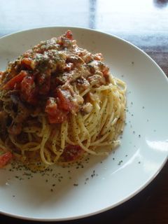 ツナと舞茸のトマトパスタ-レシピのメイン写真