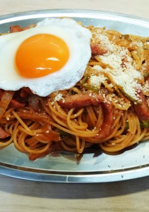 ナポリタン目玉焼きのせ-レシピのメイン写真