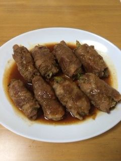 ♪焼肉のタレで簡単♪豚肉でレタスの肉巻き-レシピのメイン写真