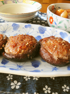 簡単・美味しい☆椎茸の肉詰め焼き-レシピのメイン写真