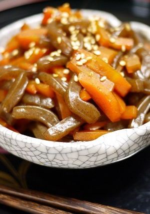 つきこんにゃくと人参の照り煮-レシピのメイン写真
