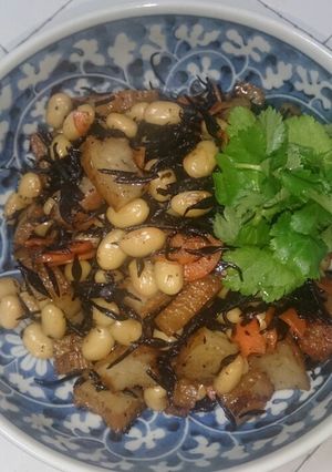 超簡単！100円おかず～ひじき煮(^o^-レシピのメイン写真
