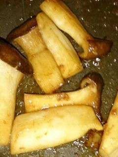 エリンギのマヨネーズ醤油炒め(☆∀☆)-レシピのメイン写真