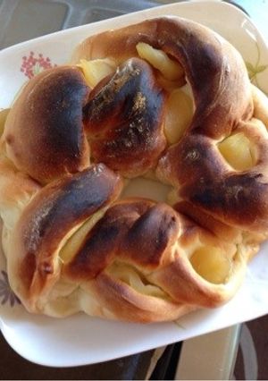 りんごの編み込みパン-レシピのメイン写真