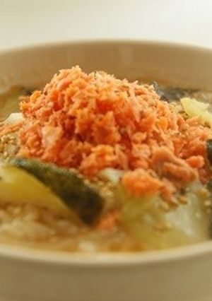 キャベツと鮭の胡麻みそ雑炊-レシピのメイン写真