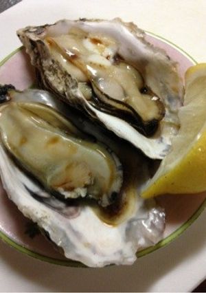 ⭐️殻付き牡蠣 レモンバター醤油⭐️-レシピのメイン写真