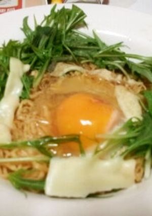 チキンラーメンでカルボナーラ？-レシピのメイン写真