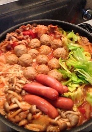 保守派の鍋奉行にも！トマト缶でトマト鍋-レシピのメイン写真