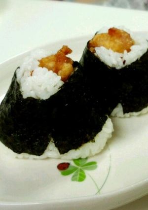肉食満足☆唐揚げマヨおにぎり☆-レシピのメイン写真