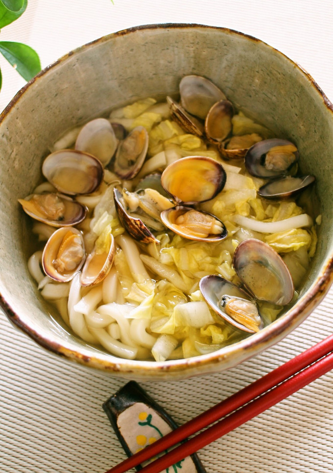 プチッと鍋で♡アサリと白菜の旨いおうどん-レシピのメイン写真