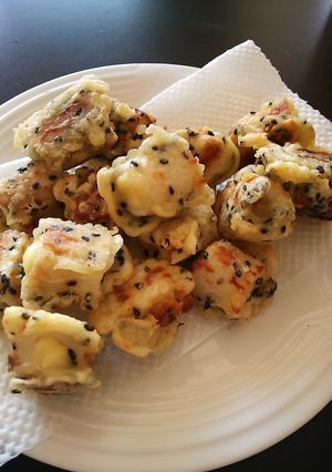 お弁当に♪チーちく胡麻天-レシピのメイン写真