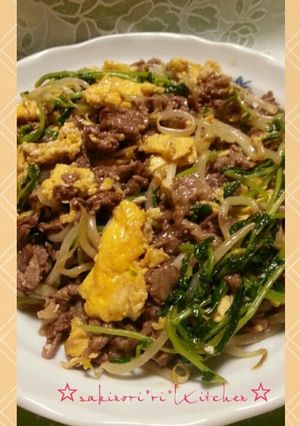 簡単♪お肉を照り良く☆豆苗もやし炒め♪-レシピのメイン写真