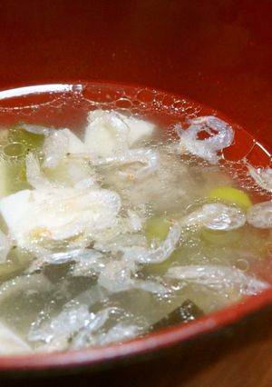 ３種類のだしを使ったお吸い物-レシピのメイン写真