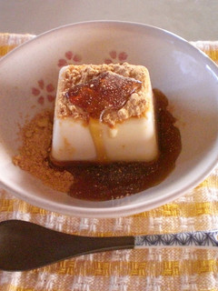 とってもヘルシー♡なめらか豆腐黒蜜きな粉-レシピのメイン写真