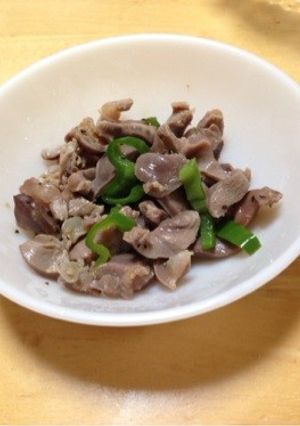 砂肝とピーマンの酒蒸し-レシピのメイン写真