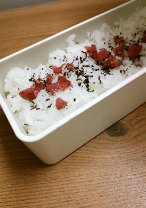お弁当に!おめかしゆかりご飯*-レシピのメイン写真