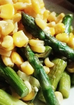 ｱｽﾊﾟﾗとｺｰﾝのﾊﾞﾀｰ炒め-レシピのメイン写真