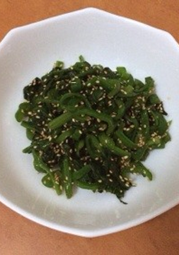ほうれん草とピーマンの胡麻和え-レシピのメイン写真