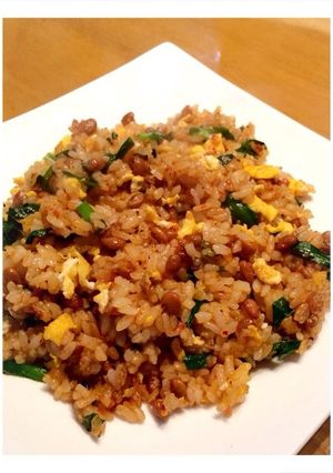 ピリ辛！ニラ納豆炒飯-レシピのメイン写真