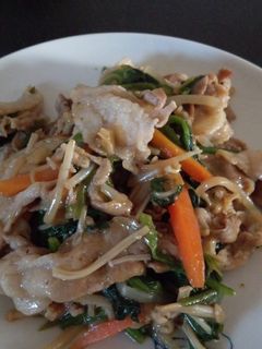 ☆野菜と豚肉のガリバタ醤油炒め☆-レシピのメイン写真