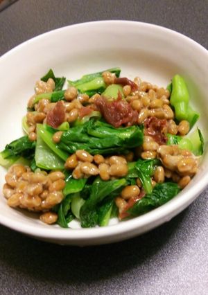 チンゲン菜の梅納豆あえ-レシピのメイン写真