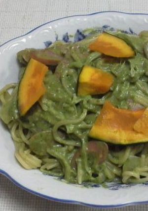 葉物野菜でグリーンクリームパスタ-レシピのメイン写真