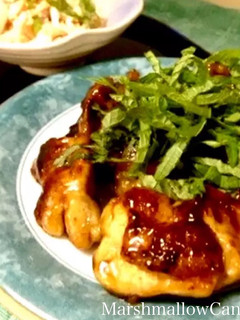☆鶏もも肉の焦がし照り焼きシソ添え-レシピのメイン写真