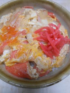 新玉葱とカニカマの玉子丼ぶり-レシピのメイン写真