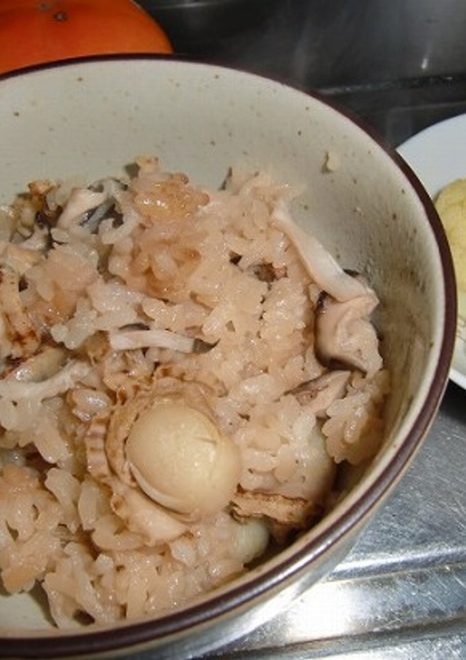 小さなホタテとキノコ類の炊き込みご飯-レシピのメイン写真
