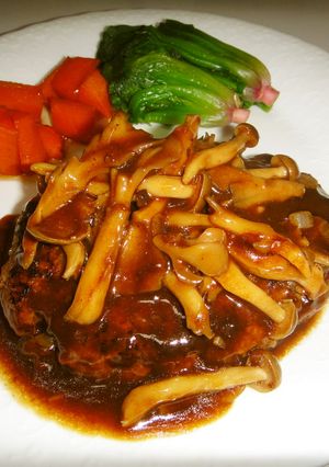 超簡単!!失敗知らずの煮込みハンバーグ-レシピのメイン写真