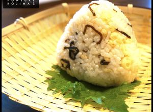 絶品！たぬきおにぎりを塩昆布と天かすで-レシピのメイン写真