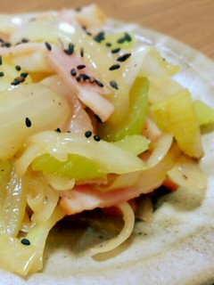 セロリのシャキシャキ炒め♪-レシピのメイン写真