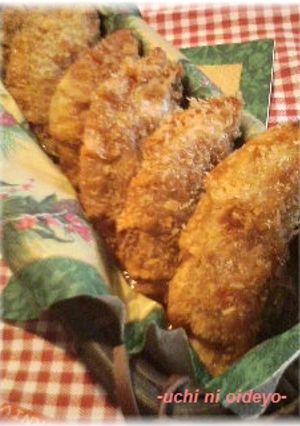 ミートソース缶で☆餃子の皮のミニピロシキ-レシピのメイン写真