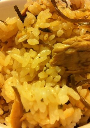 入れるだけ！塩昆布とツナの炊き込みご飯★-レシピのメイン写真