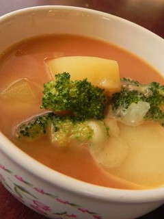野菜たっぷり簡単★キムチチーズスープ-レシピのメイン写真