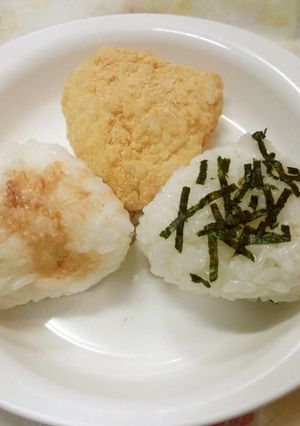 幼児食♡ラップでおにぎり(塩分０)-レシピのメイン写真