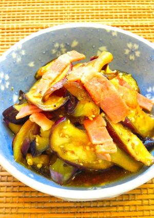 ☺お弁当に♪茄子とベーコンの簡単炒め物☺-レシピのメイン写真