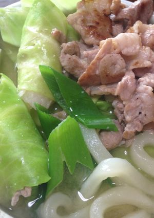 キャベツと豚肉のみそ風うどん-レシピのメイン写真