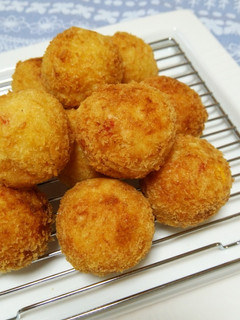 鮭フレークで簡単!ポテトコロッケ♪-レシピのメイン写真