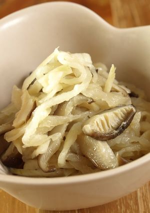 切り干し大根としいたけの煮物-レシピのメイン写真