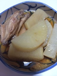 出汁がおいしい手羽中と大根の煮物-レシピのメイン写真