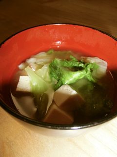 しゃきしゃきレタスのお味噌汁-レシピのメイン写真