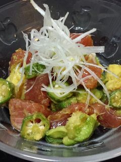 まぐろとアボカドのわさび醤油和え-レシピのメイン写真